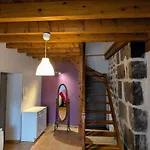 4 Pers Avec Cour, Vue Loire - Fr-1-582-122 Nyaraló