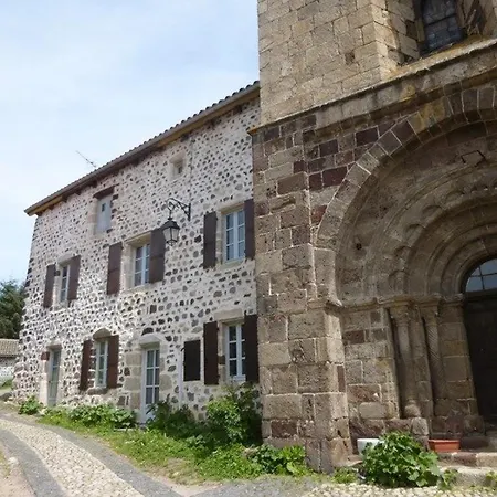 4 Pers Avec Cour, Vue Loire - Fr-1-582-122 Arlempdes