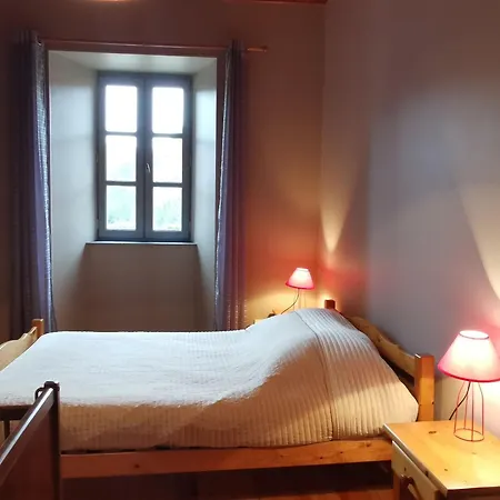 4 Pers Avec Cour, Vue Loire - Fr-1-582-122 度假居