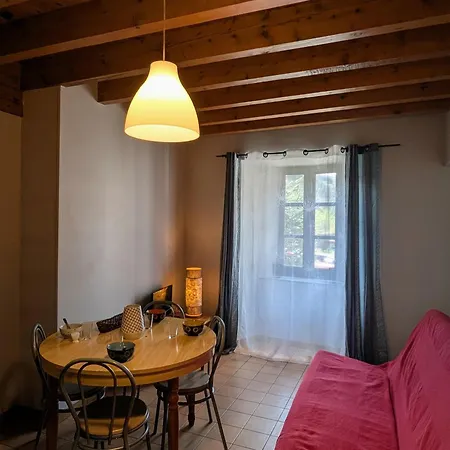 Vakantiehuis 4 Pers Avec Cour, Vue Loire - Fr-1-582-122 *